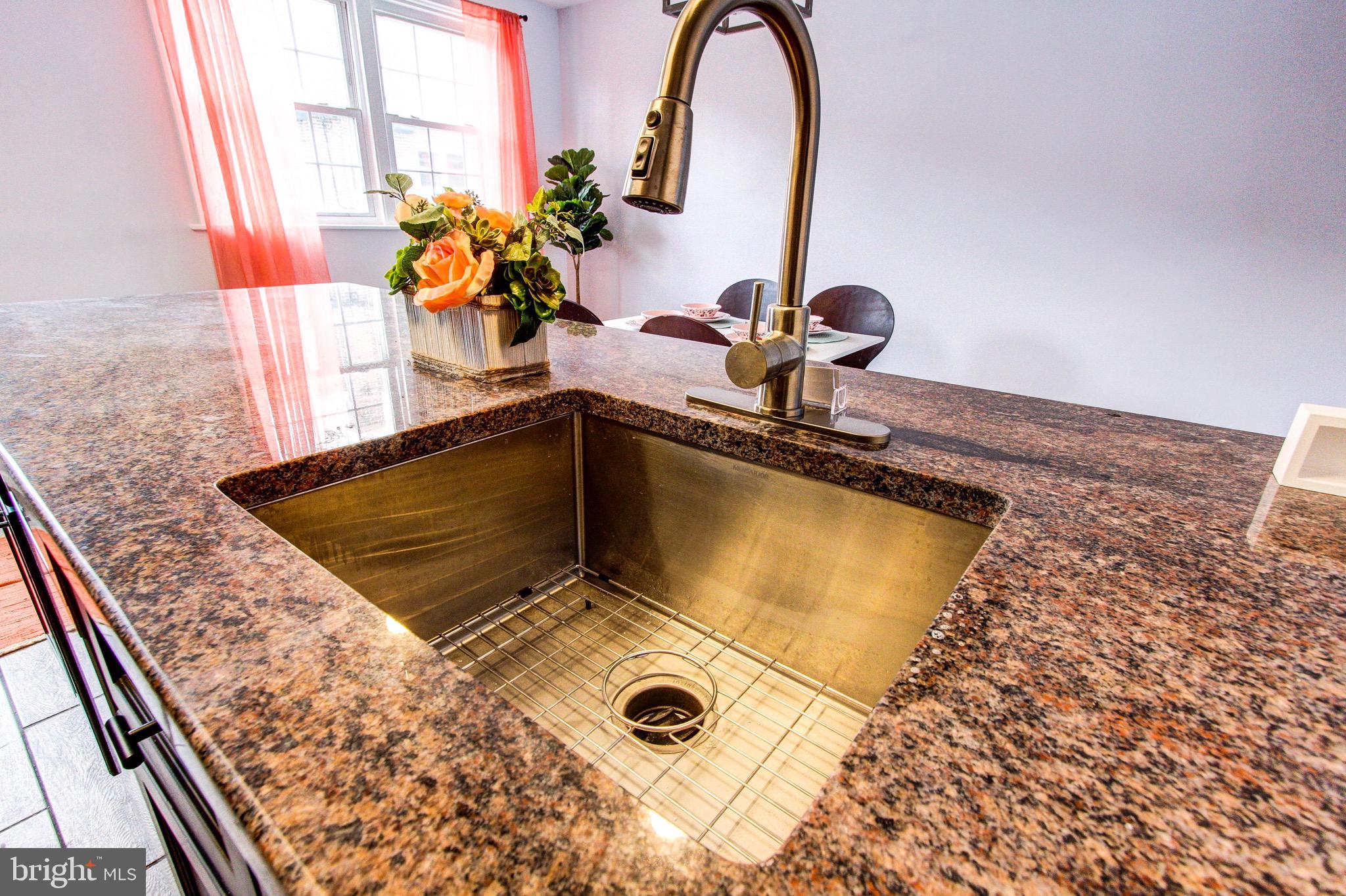 MAYFAIR - Residential