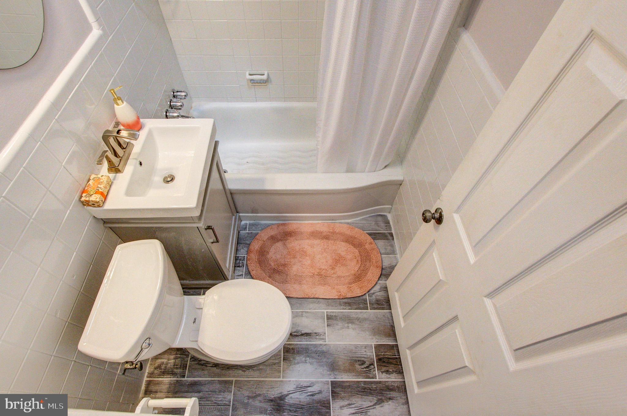 MAYFAIR - Residential