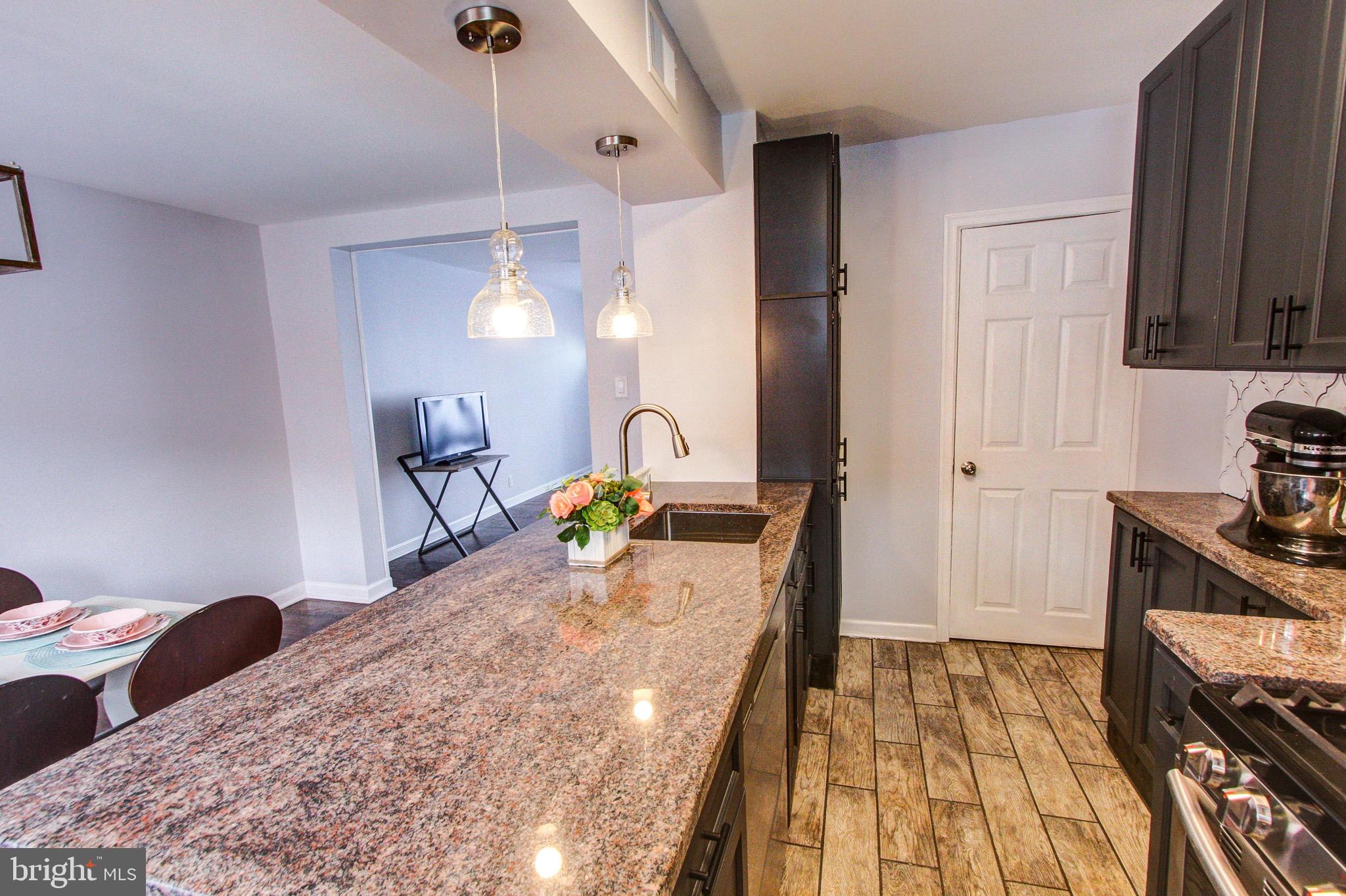 MAYFAIR - Residential