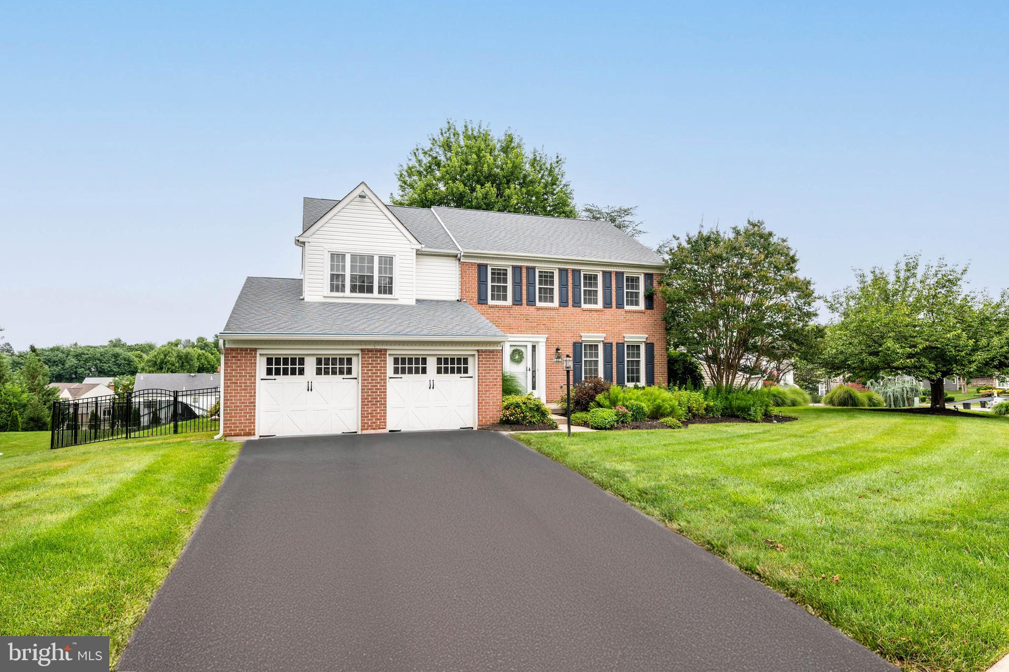221 CARDINAL DRIVE