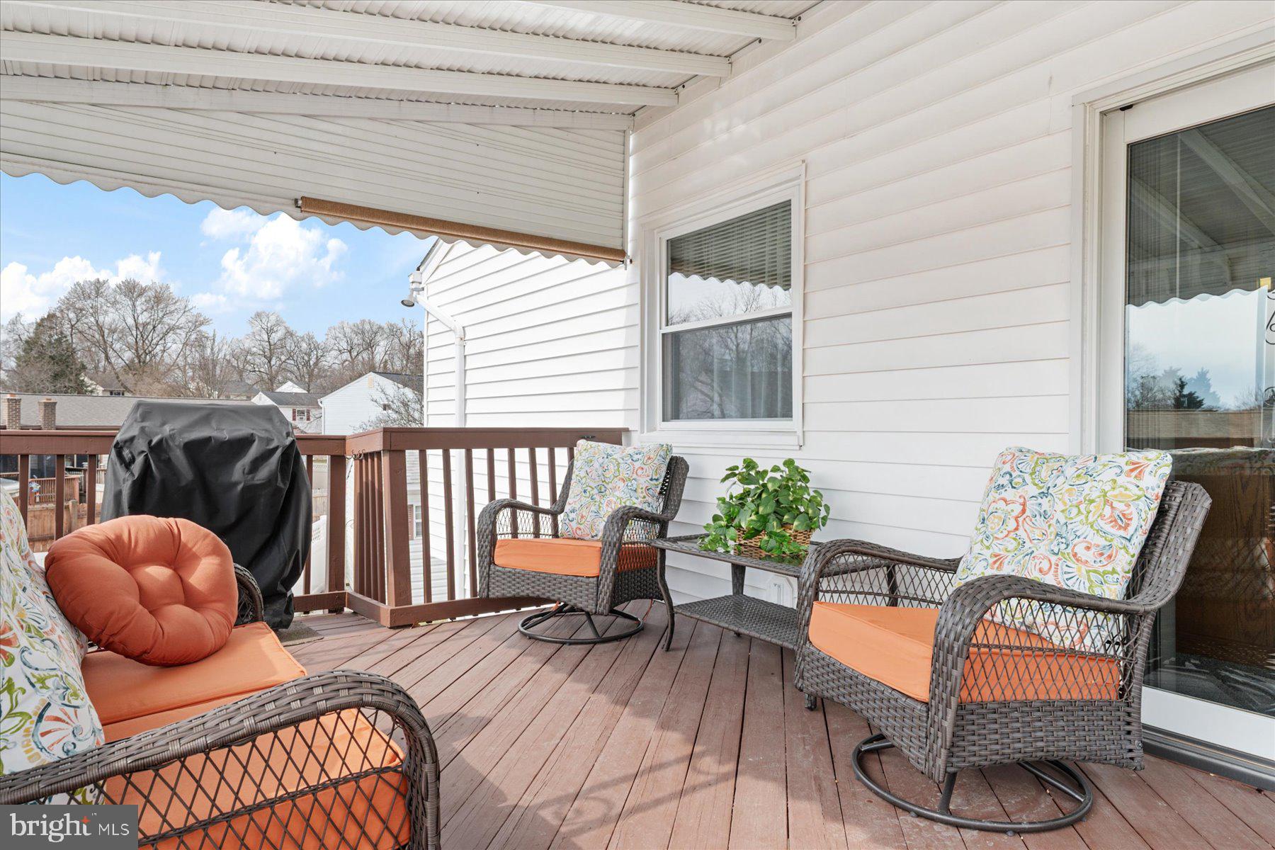 QUEENS PARK - Residential