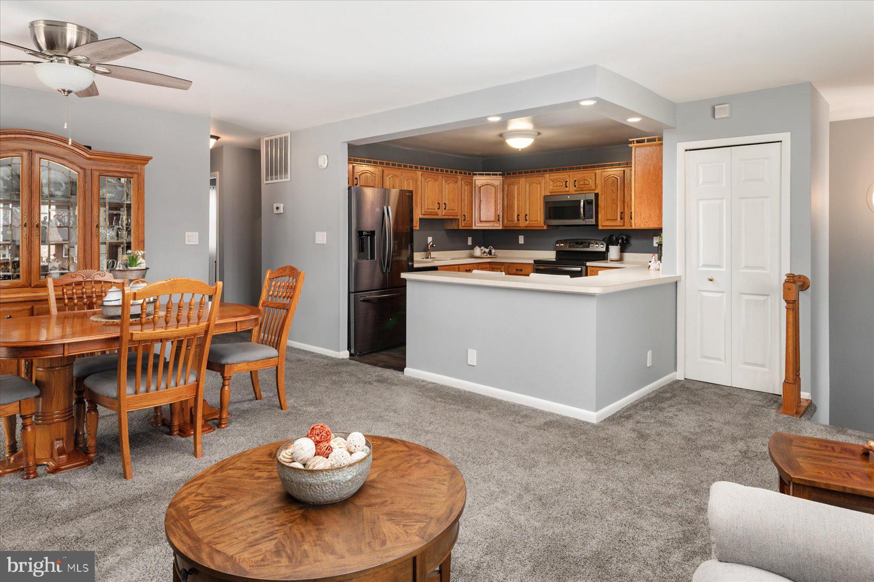 QUEENS PARK - Residential