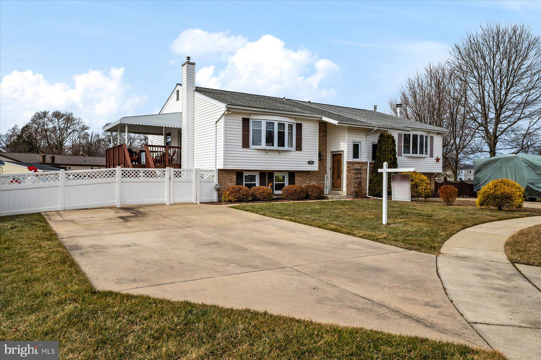 QUEENS PARK - Residential