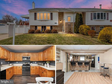 Photo of 7722 Vena Court, PASADENA, MD 21122 (MLS # MDAA2136774)