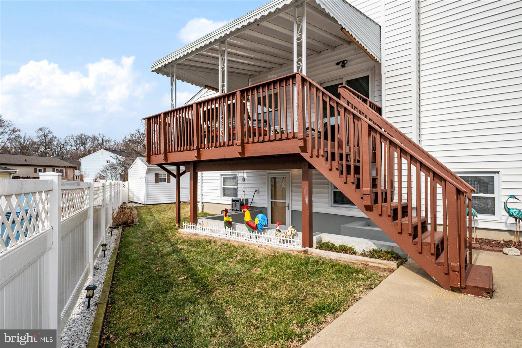 QUEENS PARK - Residential