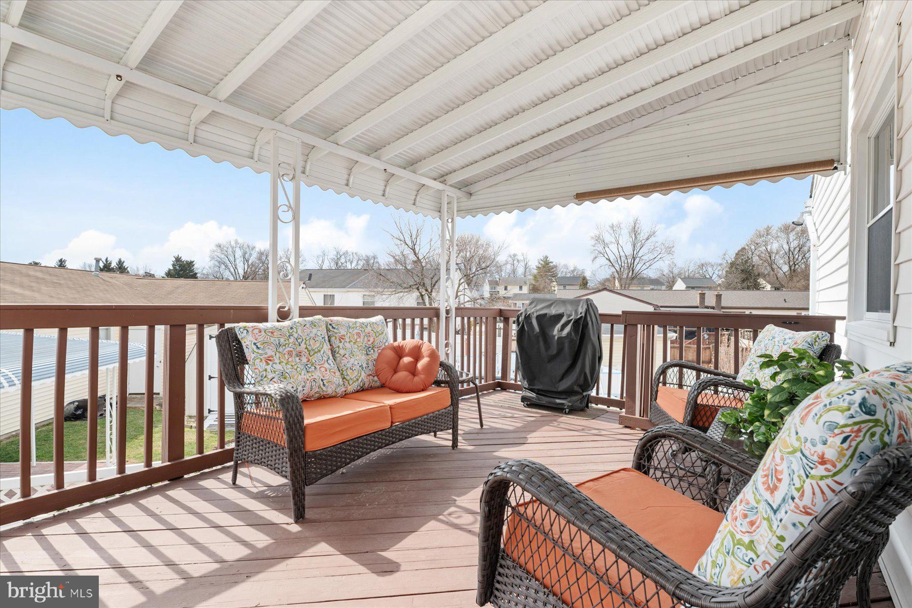 QUEENS PARK - Residential