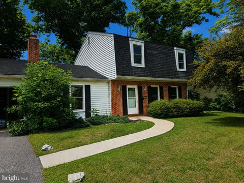 Homes For Sale - 1886 Mary Lane Ln<br/> CARLISLE, PA 17013