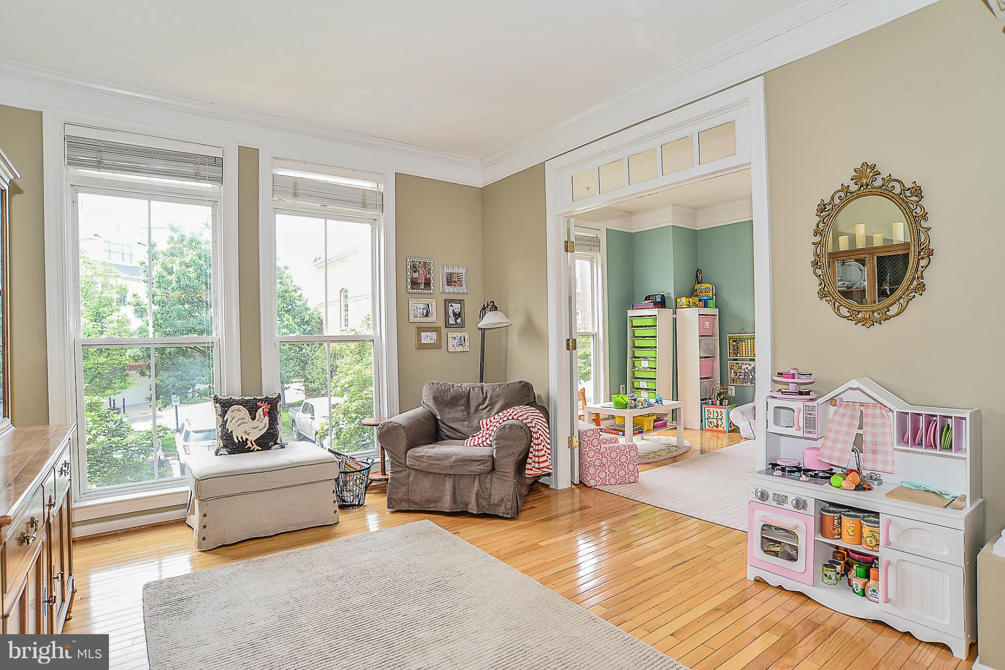 CAMERON STATION - Residential