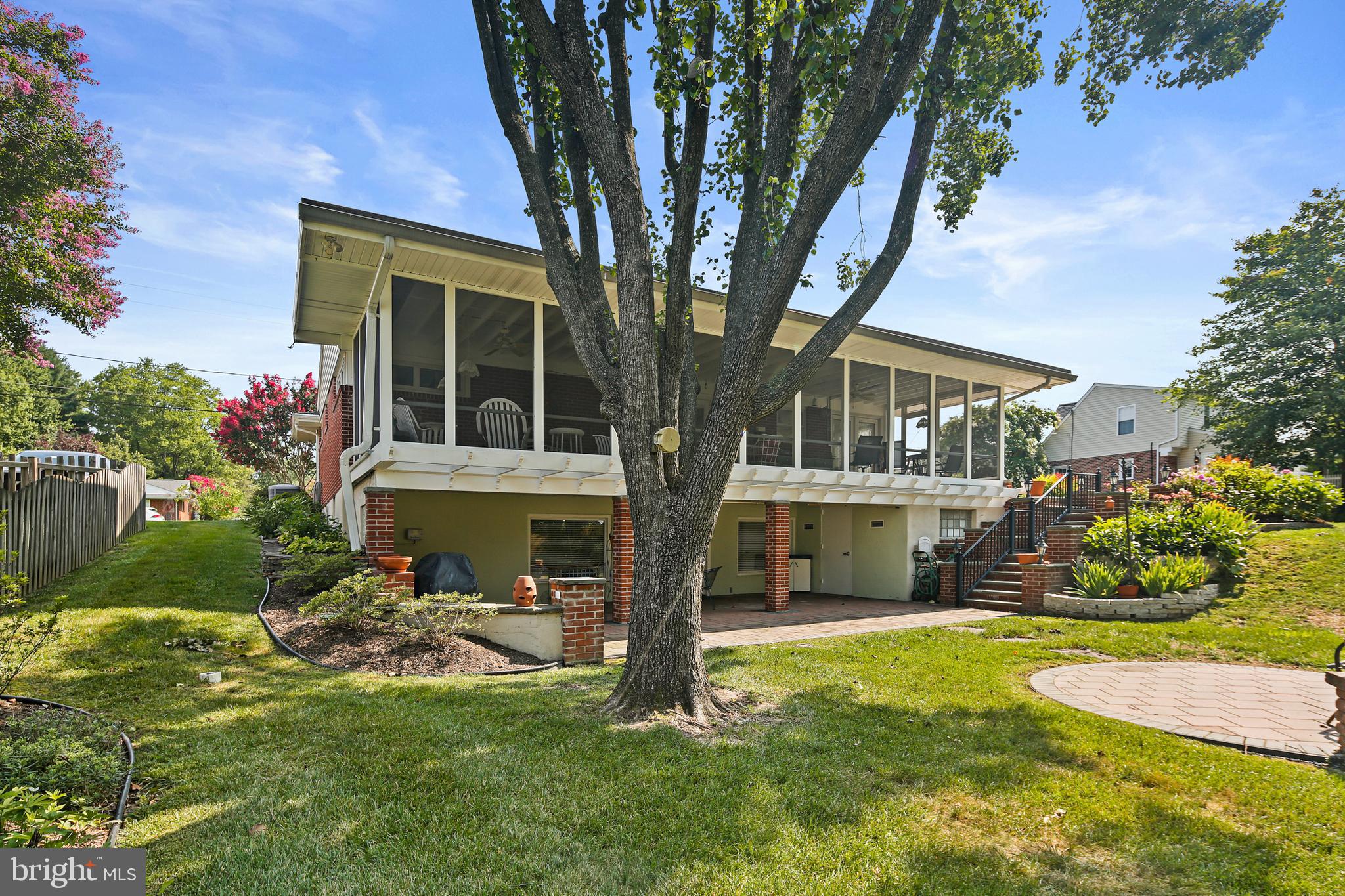 DARLEIGH MANOR - Residential