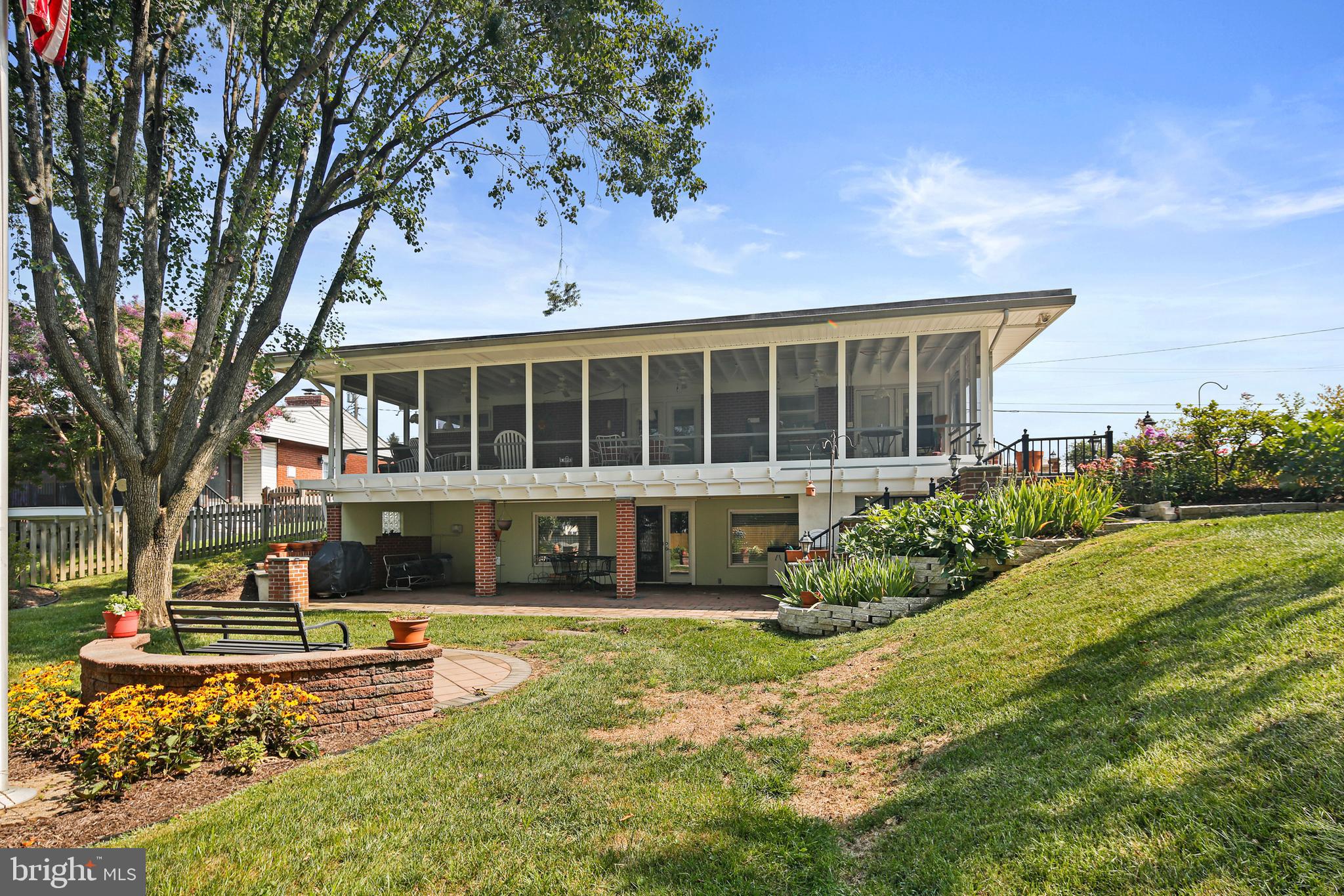 DARLEIGH MANOR - Residential