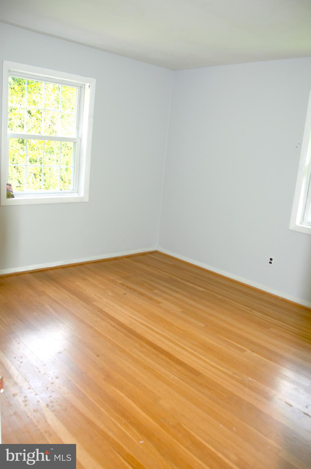 NORTH SPRINGFIELD - Residential Lease