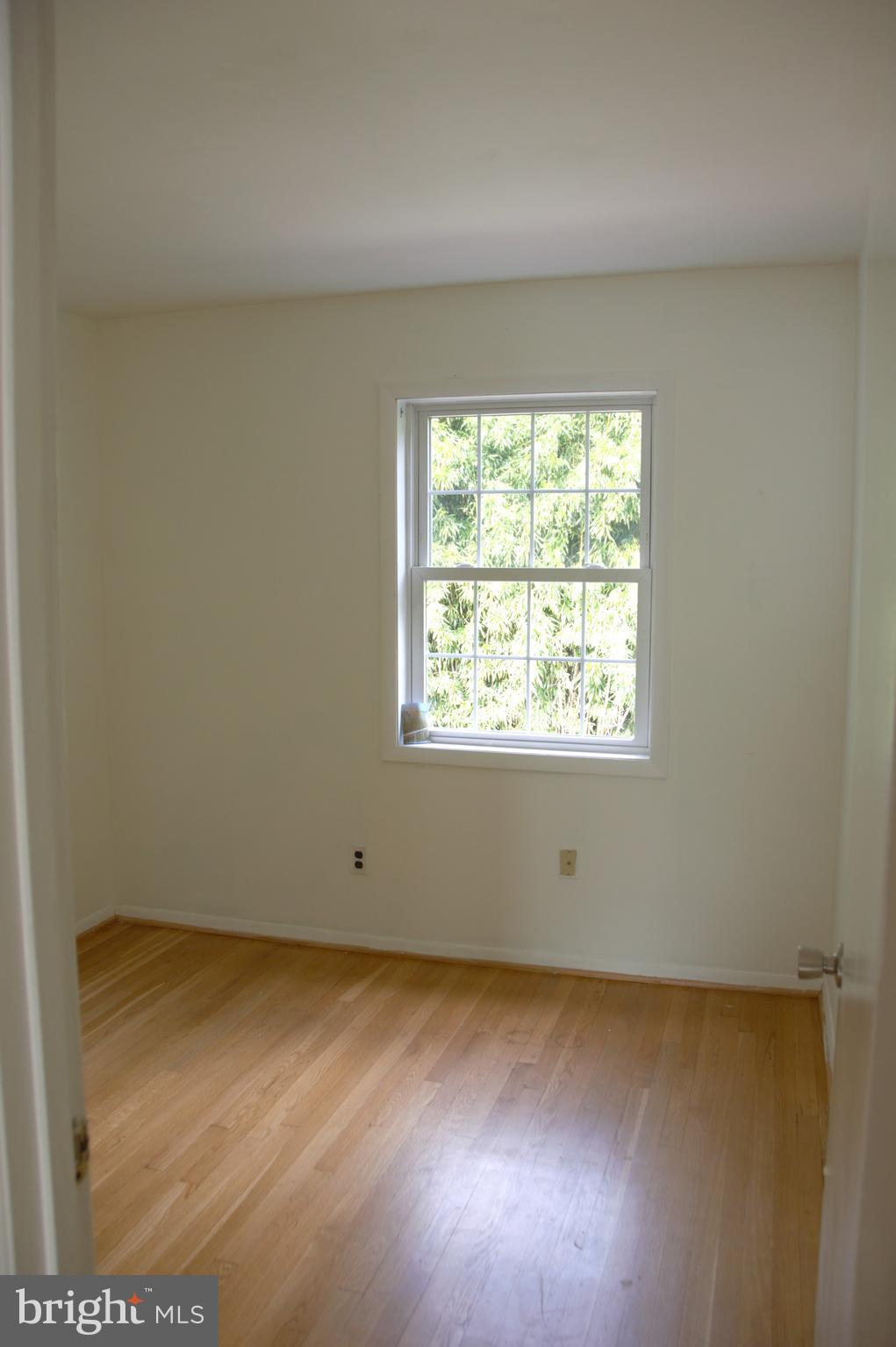 NORTH SPRINGFIELD - Residential Lease