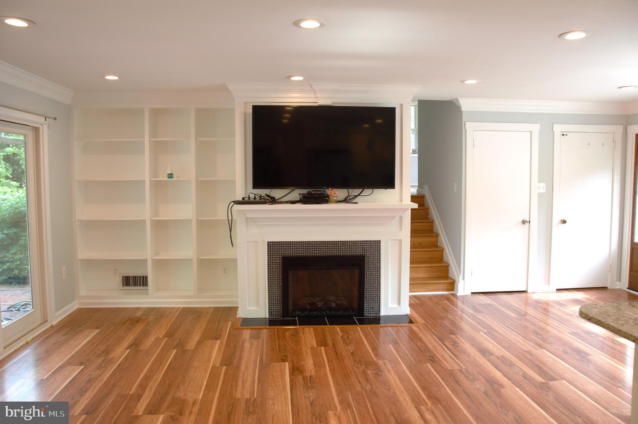 NORTH SPRINGFIELD - Residential Lease