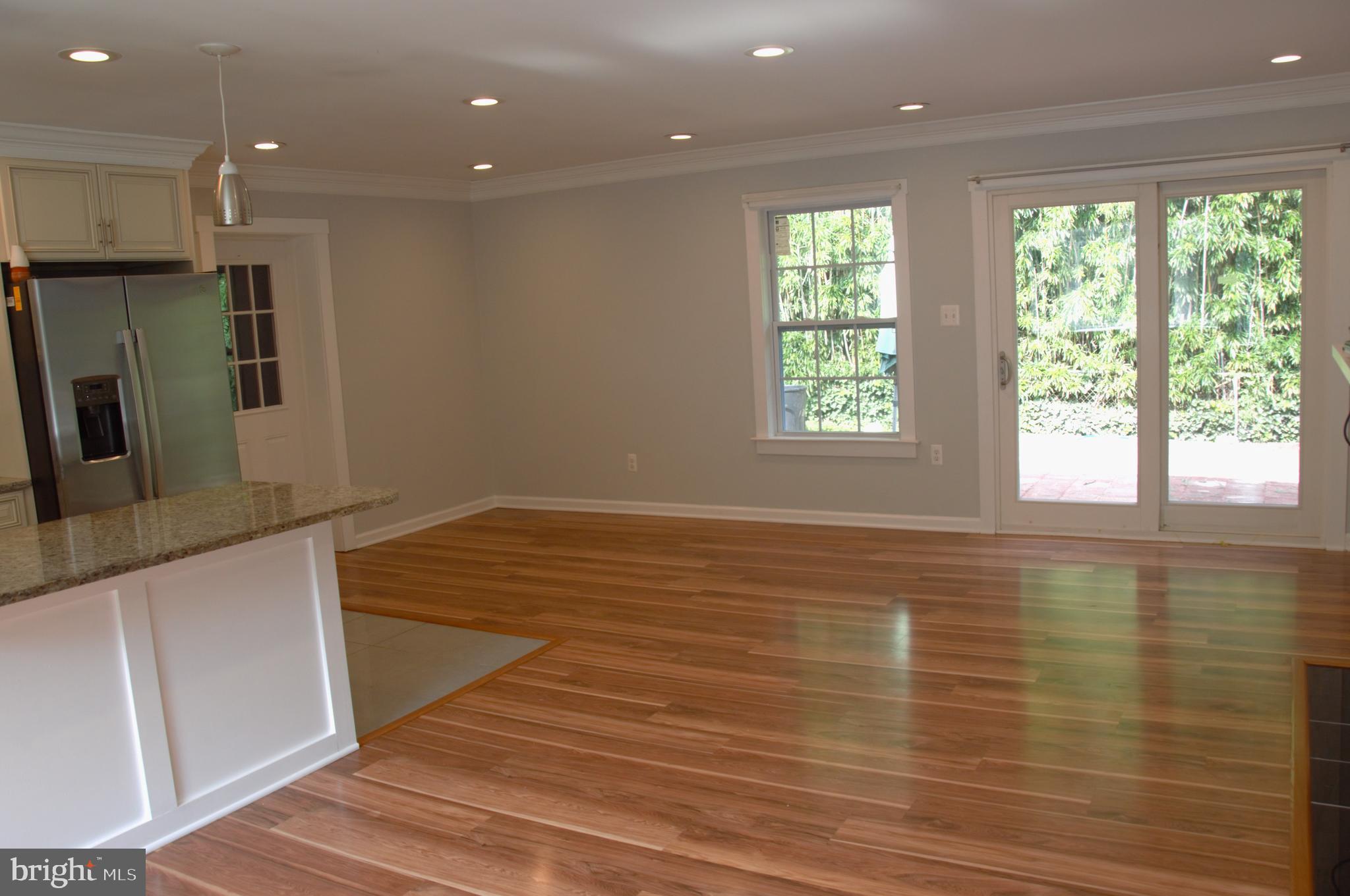 NORTH SPRINGFIELD - Residential Lease