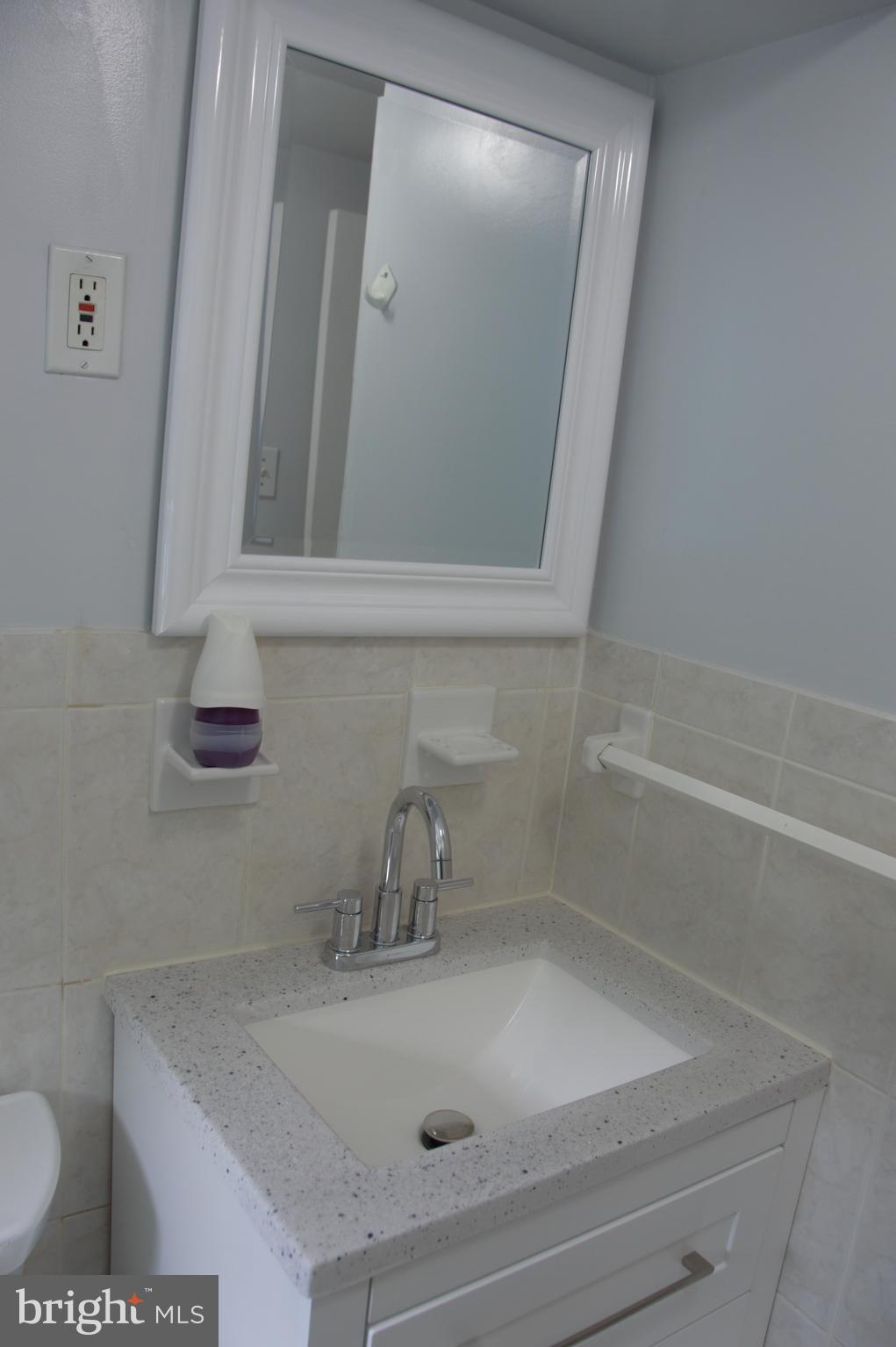 NORTH SPRINGFIELD - Residential Lease