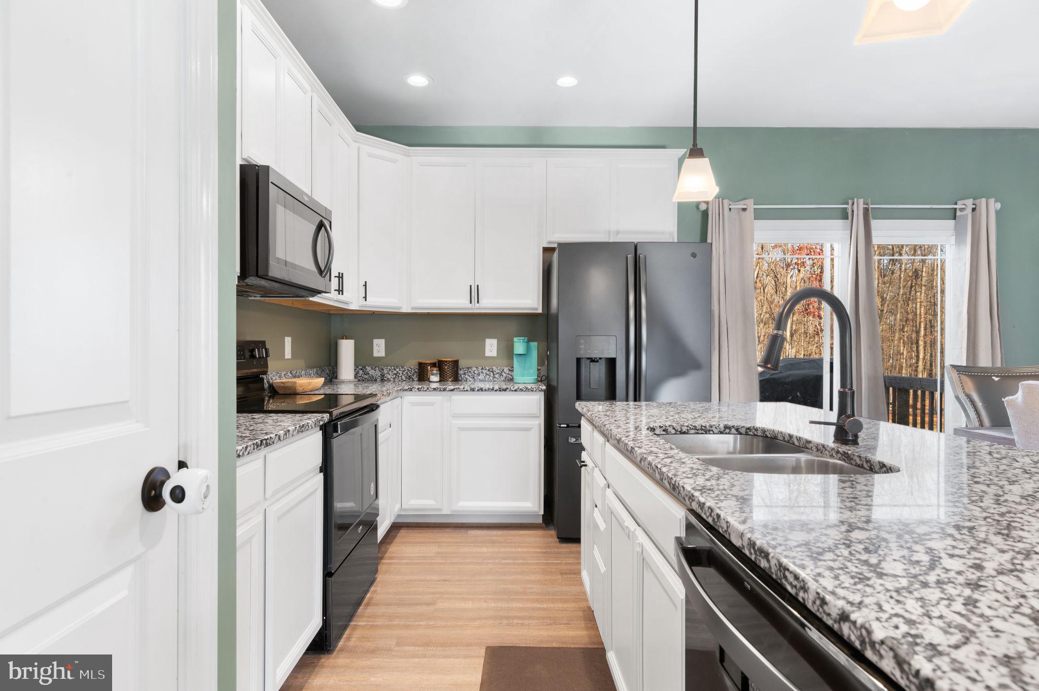 HIDDEN FARM ESTATES - Residential