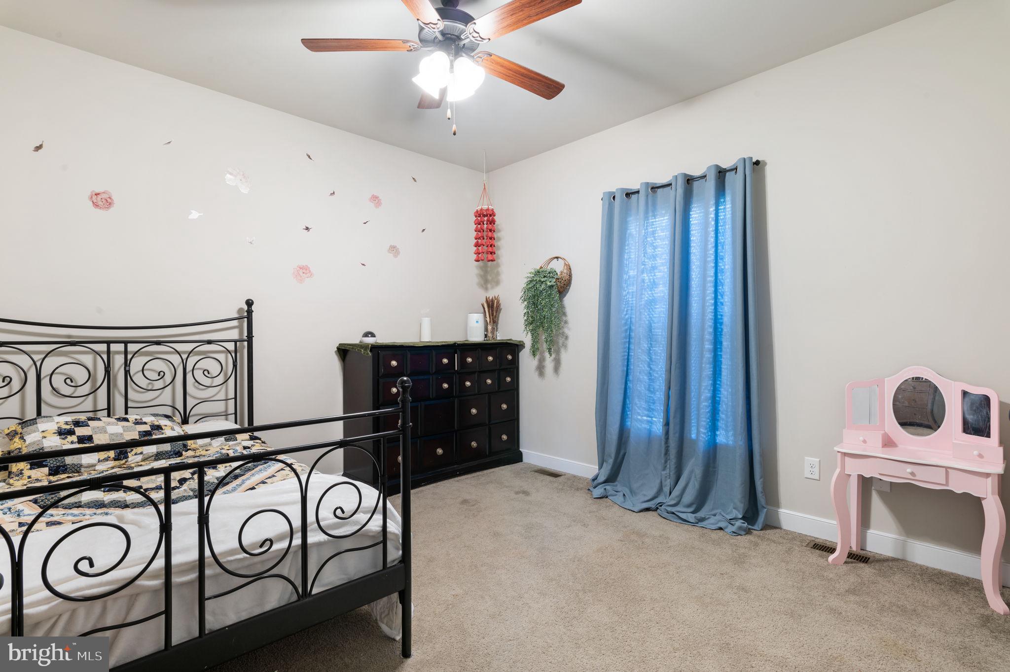 HIDDEN FARM ESTATES - Residential