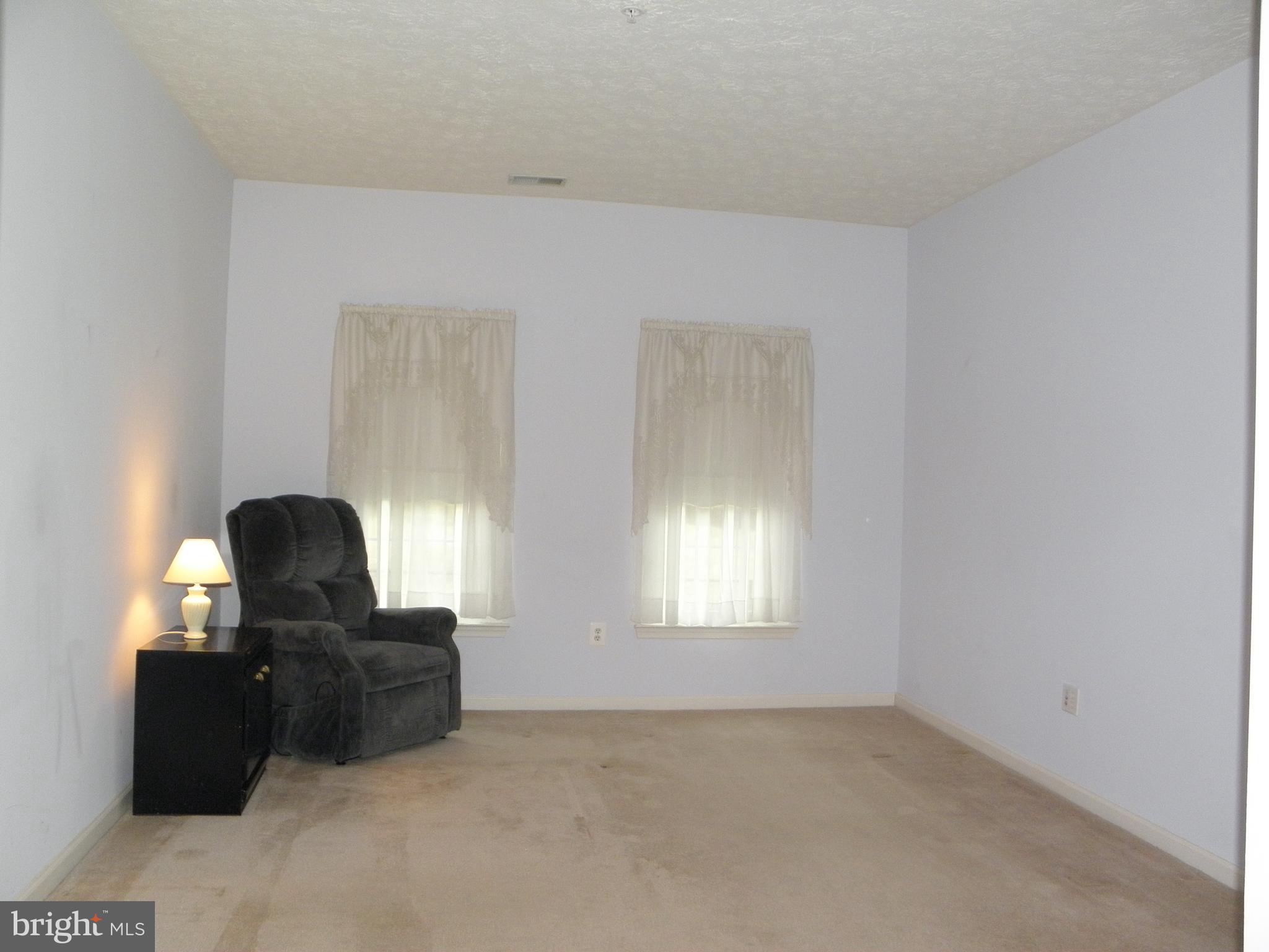 PERRY HALL FARMS GARDEN CONDOS - Residential