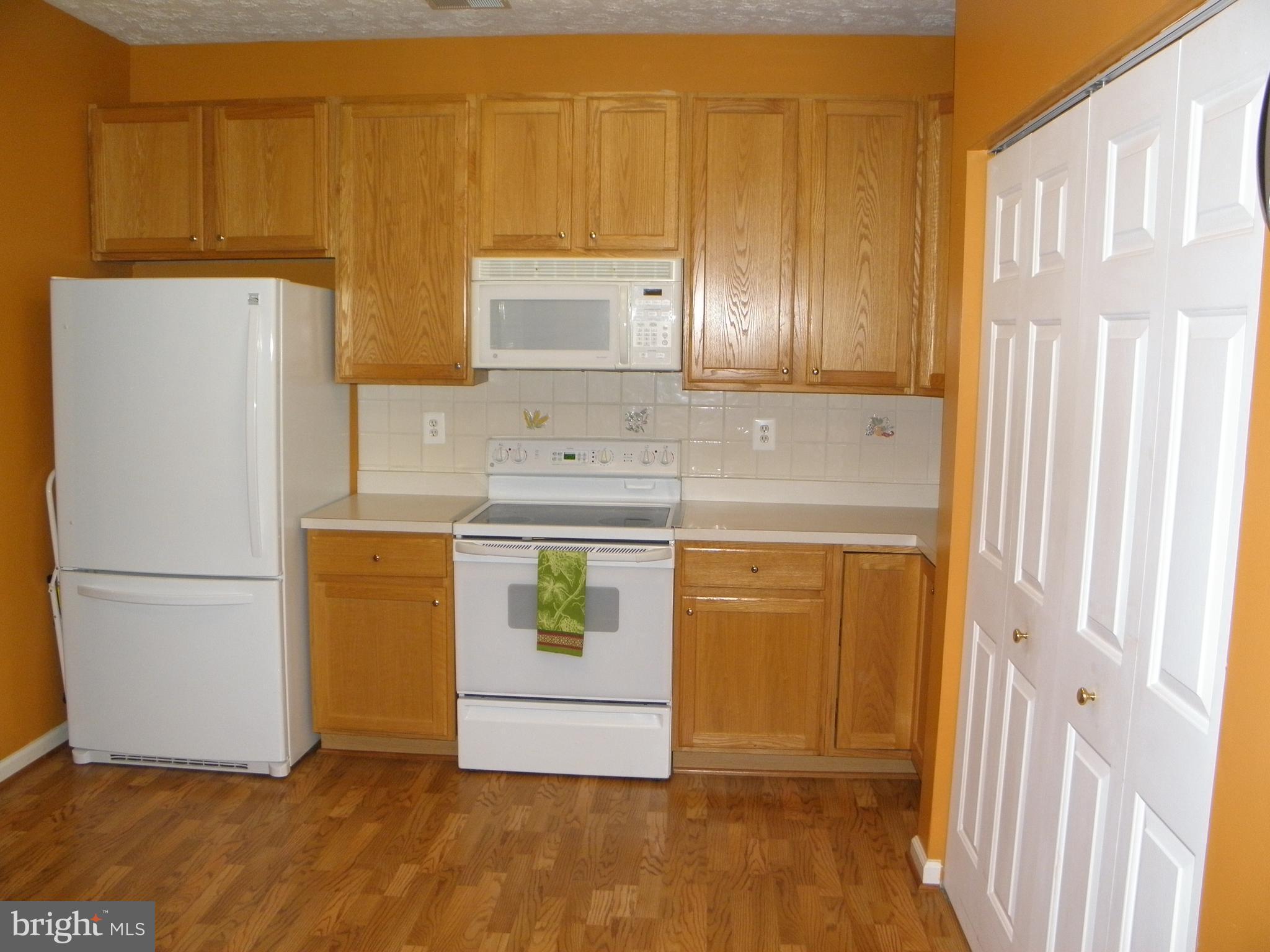 PERRY HALL FARMS GARDEN CONDOS - Residential