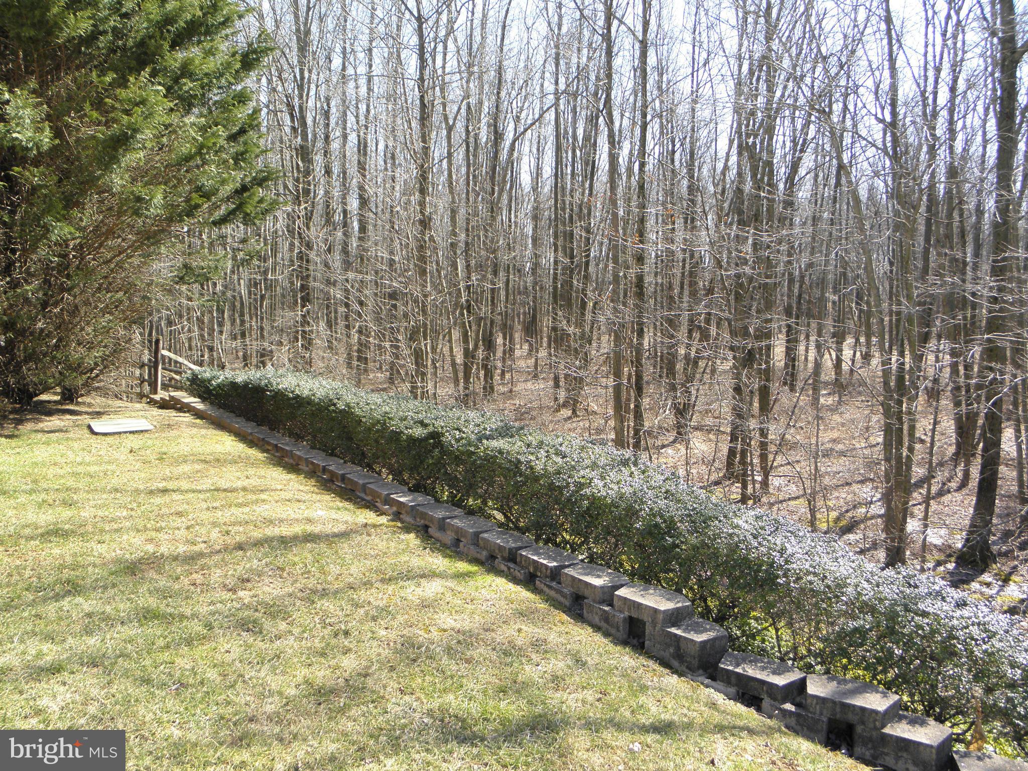 PERRY HALL FARMS GARDEN CONDOS - Residential