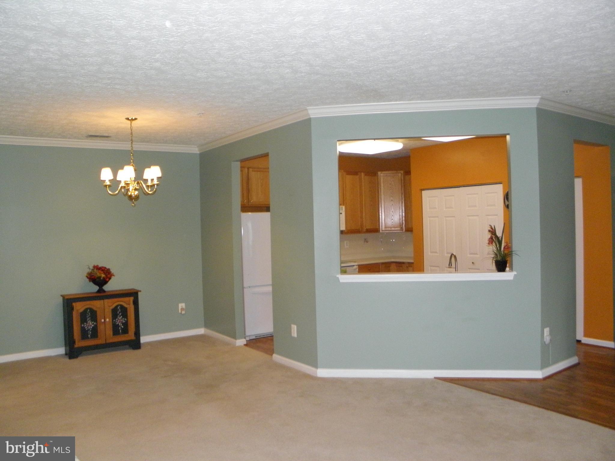 PERRY HALL FARMS GARDEN CONDOS - Residential