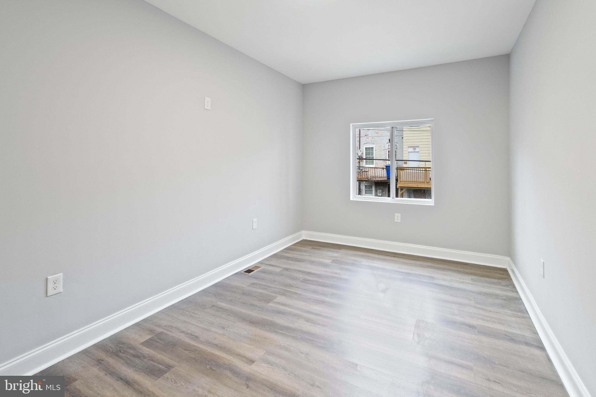 SHIPLEY HILL - Residential