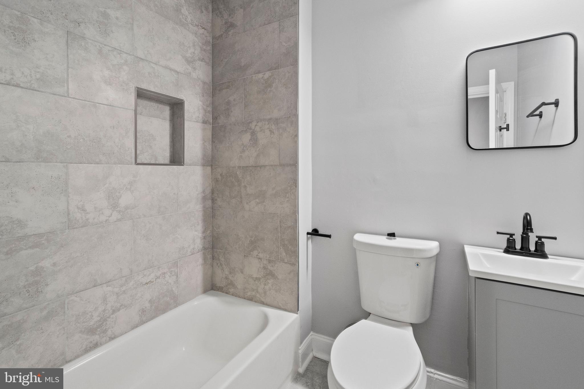 SHIPLEY HILL - Residential