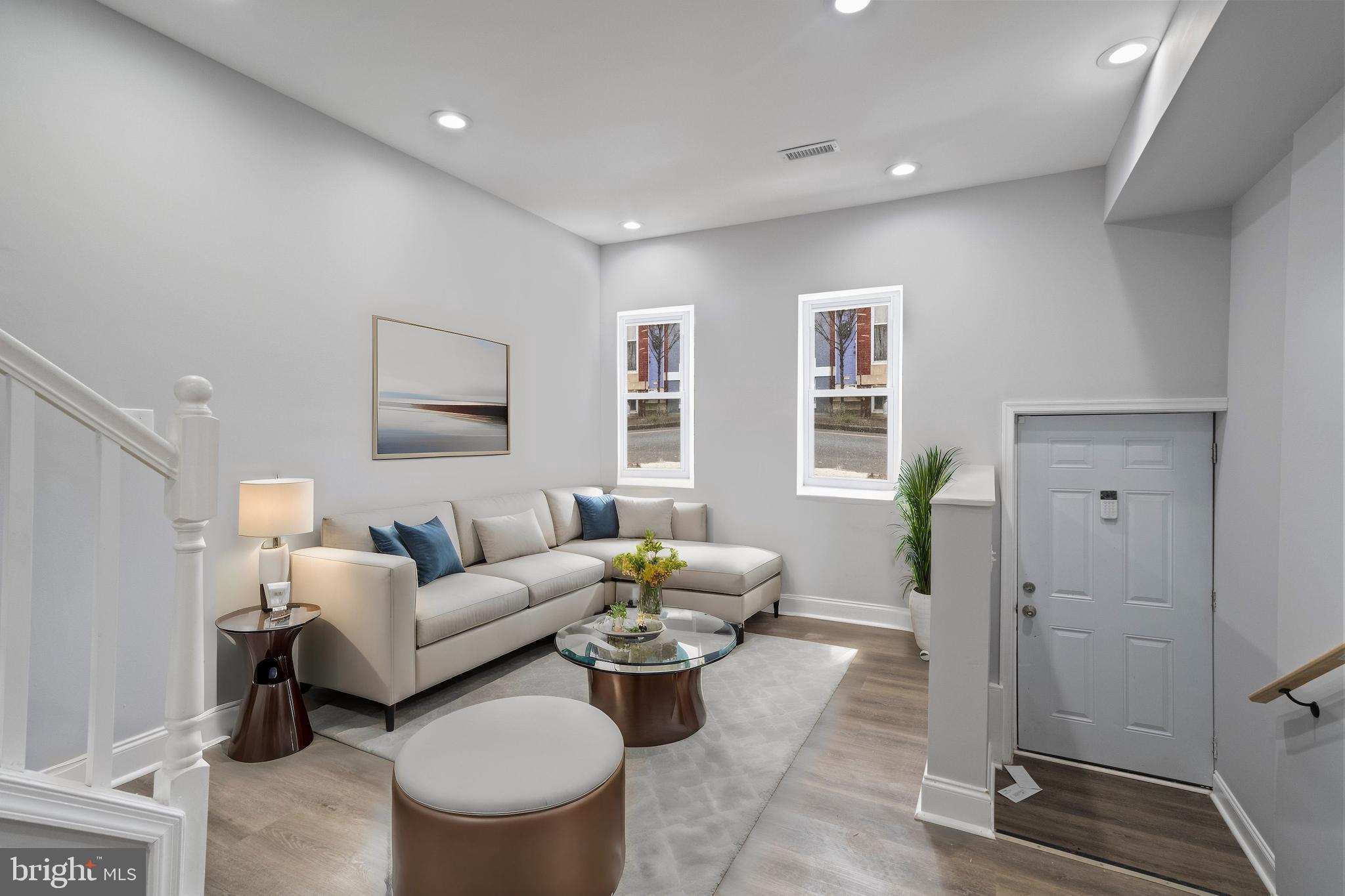 SHIPLEY HILL - Residential