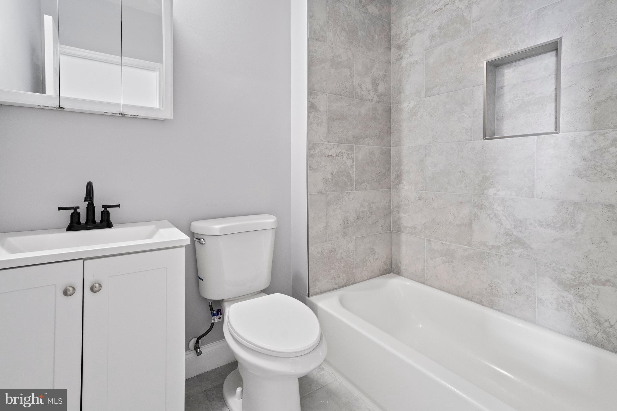 SHIPLEY HILL - Residential