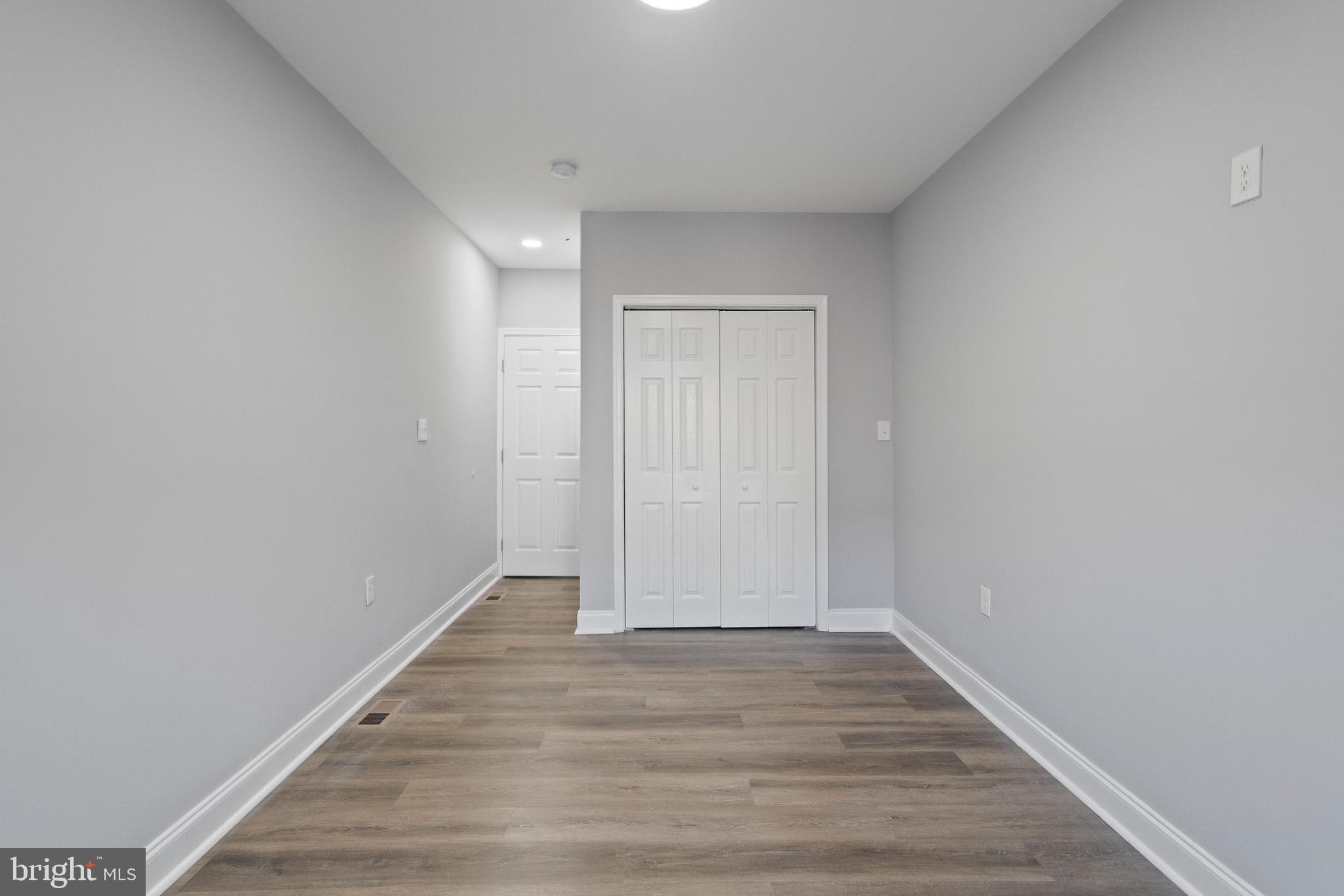 SHIPLEY HILL - Residential