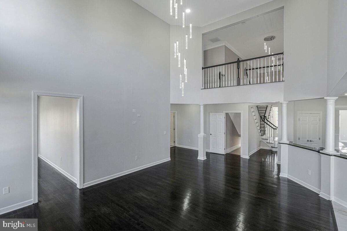 AUTUMN HILLS - Residential