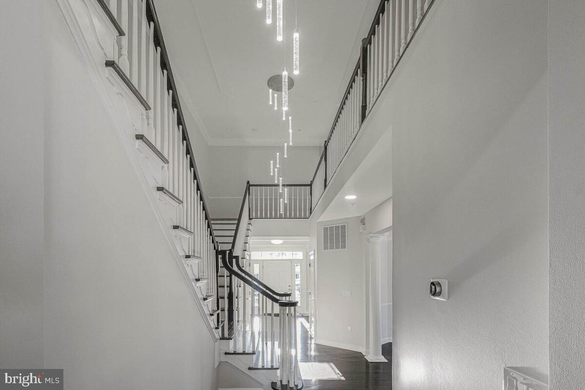 AUTUMN HILLS - Residential