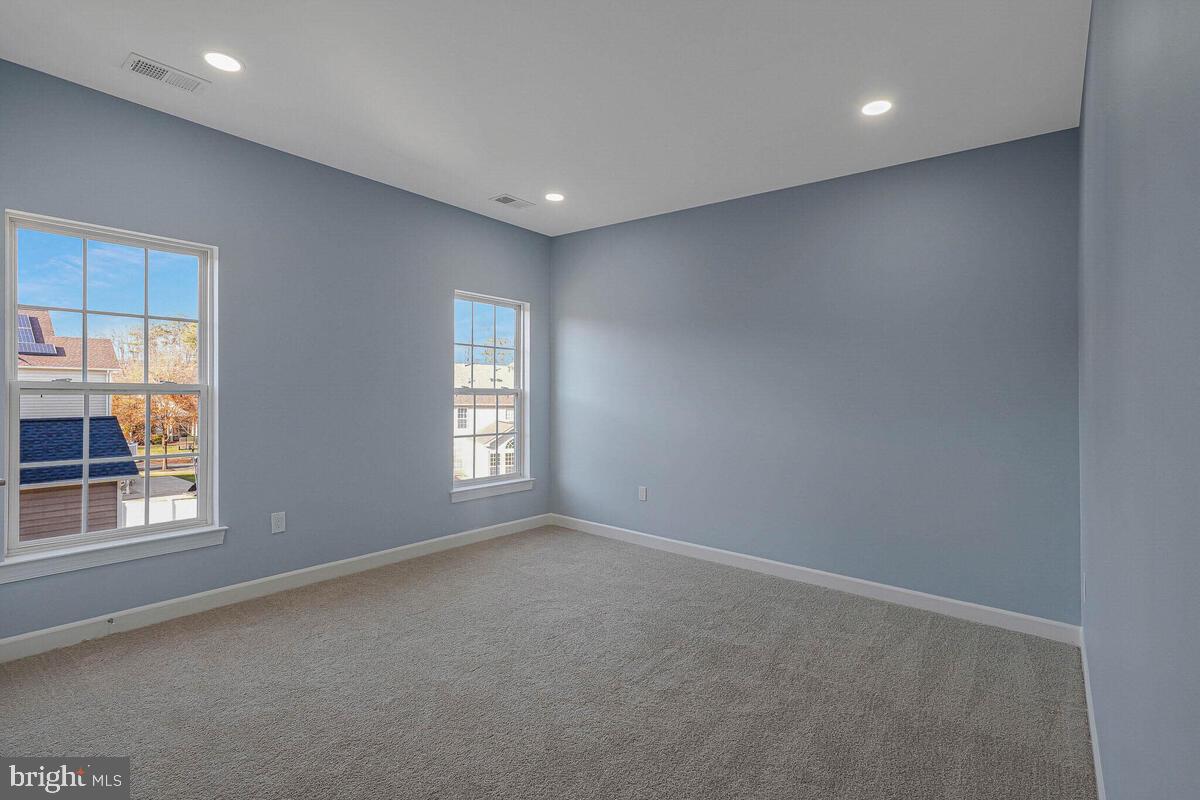 AUTUMN HILLS - Residential