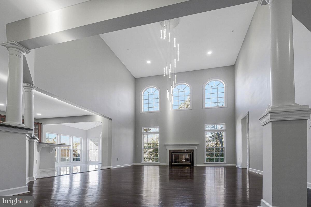 AUTUMN HILLS - Residential