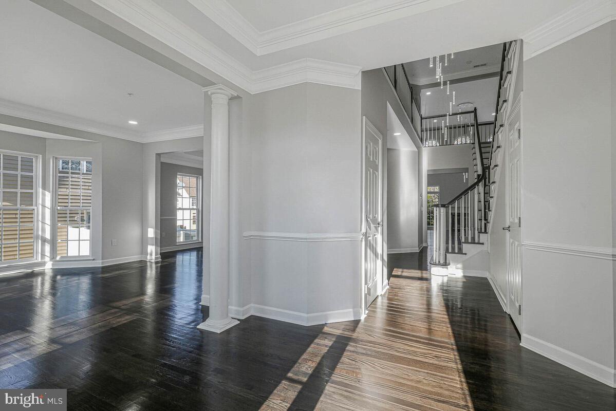 10818 CONSTITUTION DRIVE