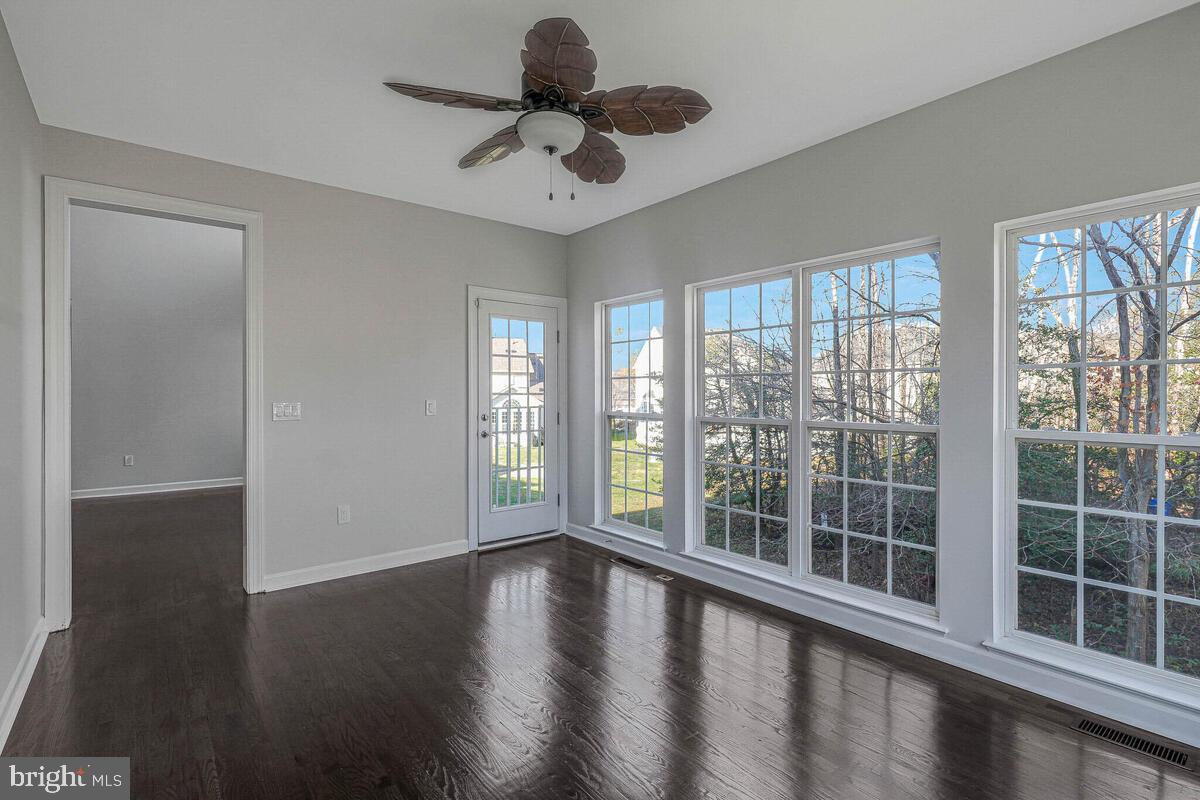 AUTUMN HILLS - Residential