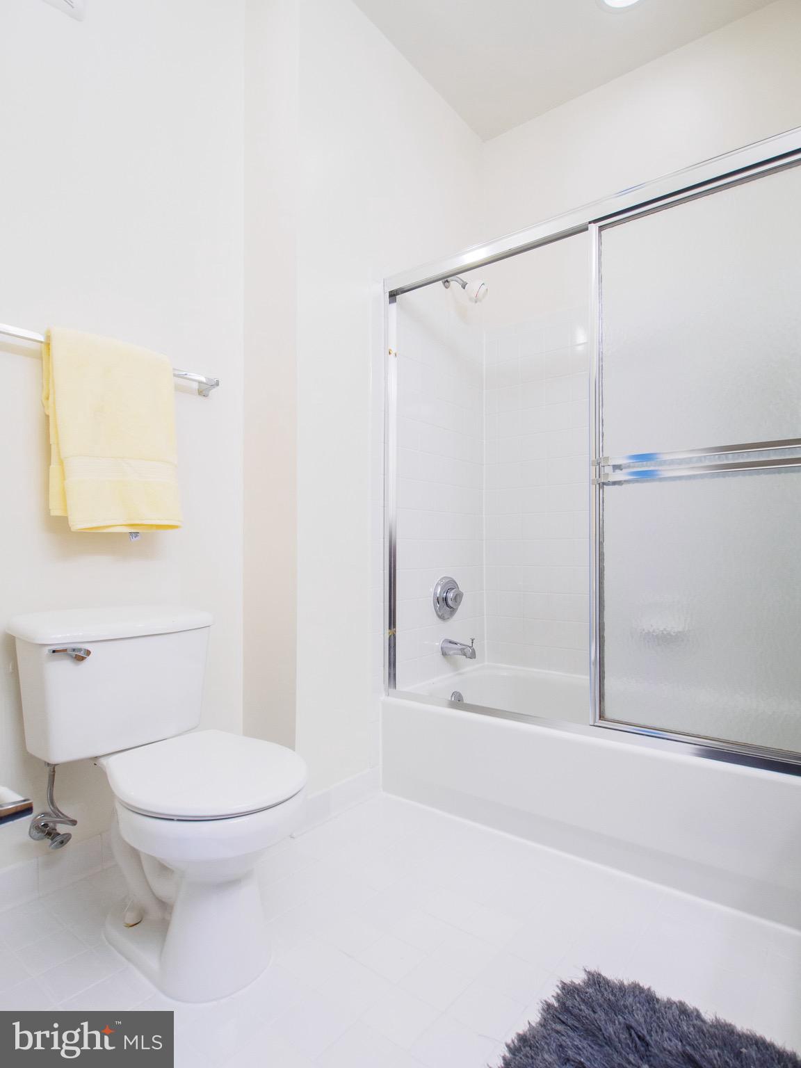 RANDOM HILLS - Residential