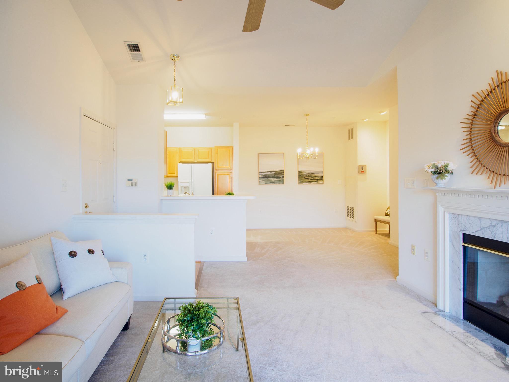 RANDOM HILLS - Residential