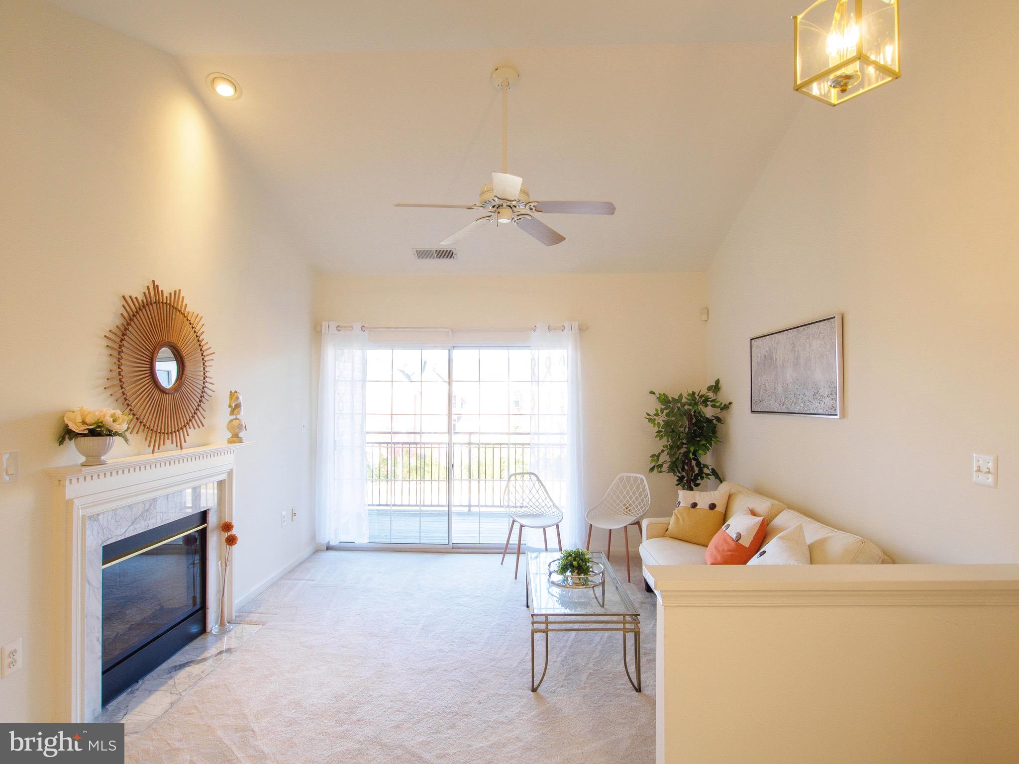 RANDOM HILLS - Residential