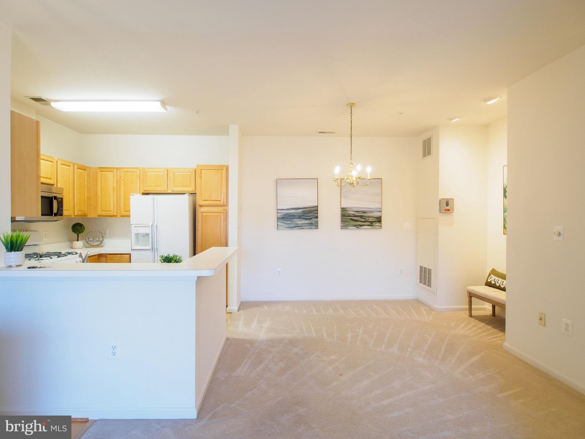 RANDOM HILLS - Residential