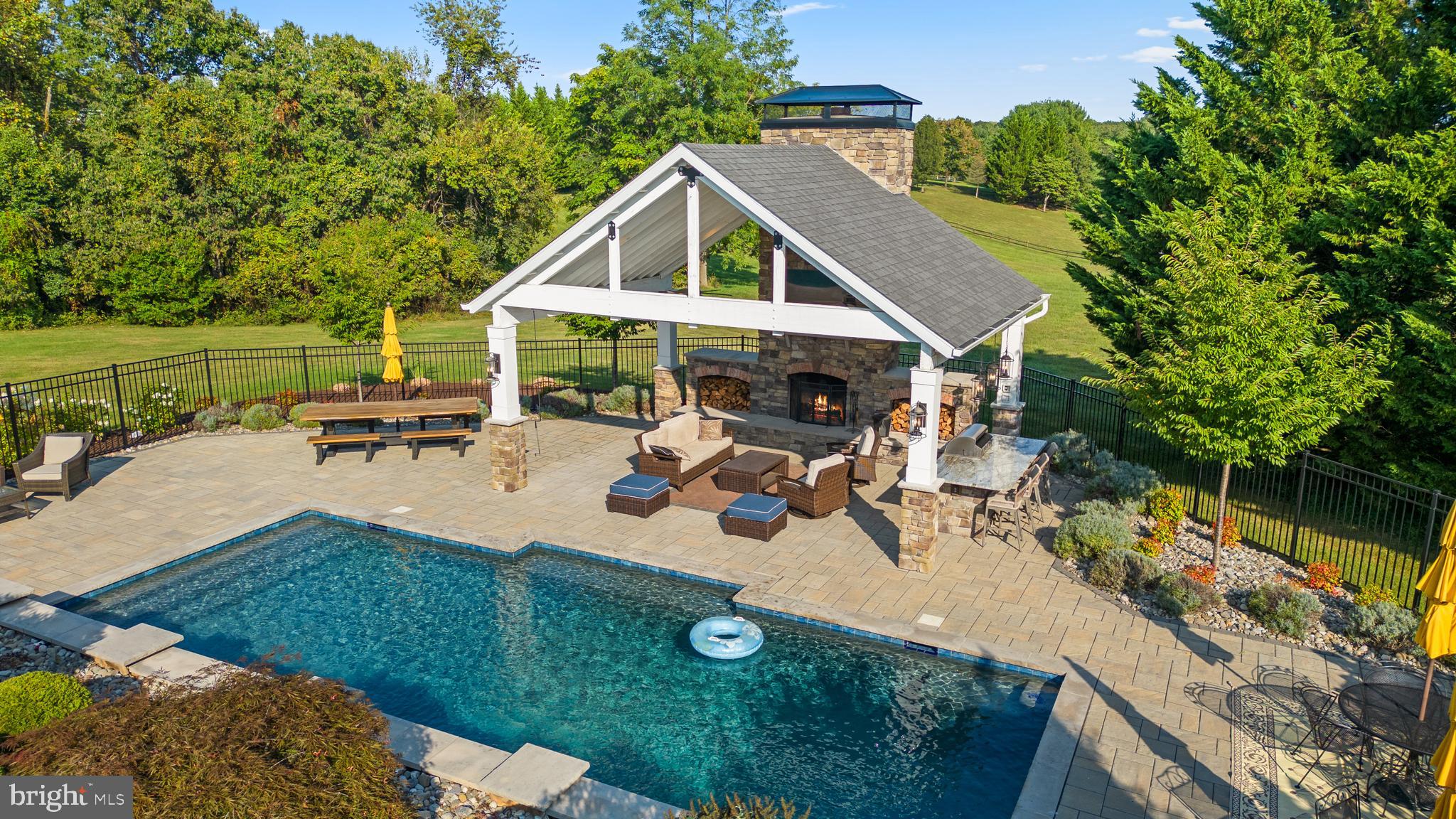 BRANCH HILL - Residential