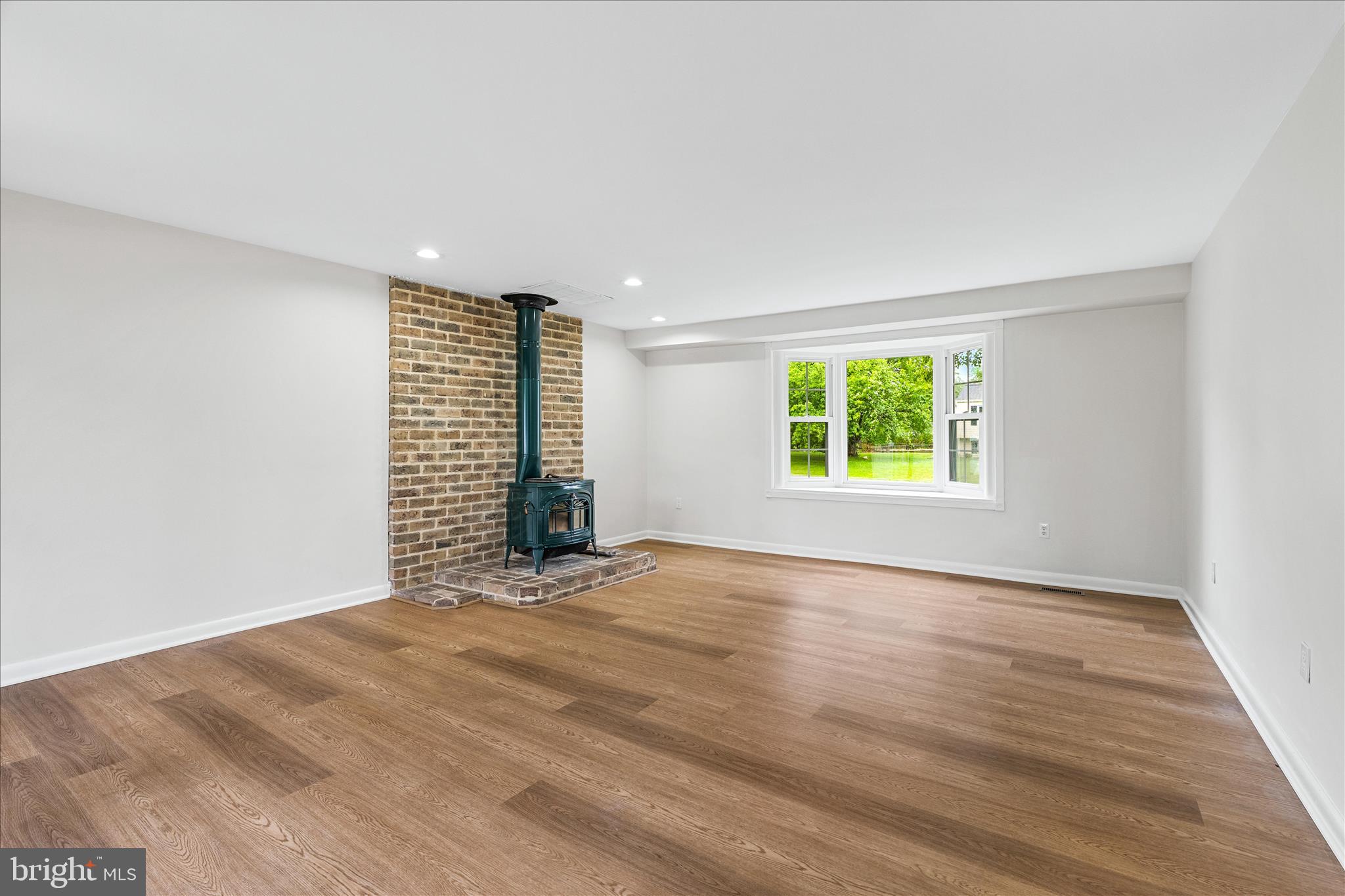 FOUNTAINDALE SOUTH - Residential