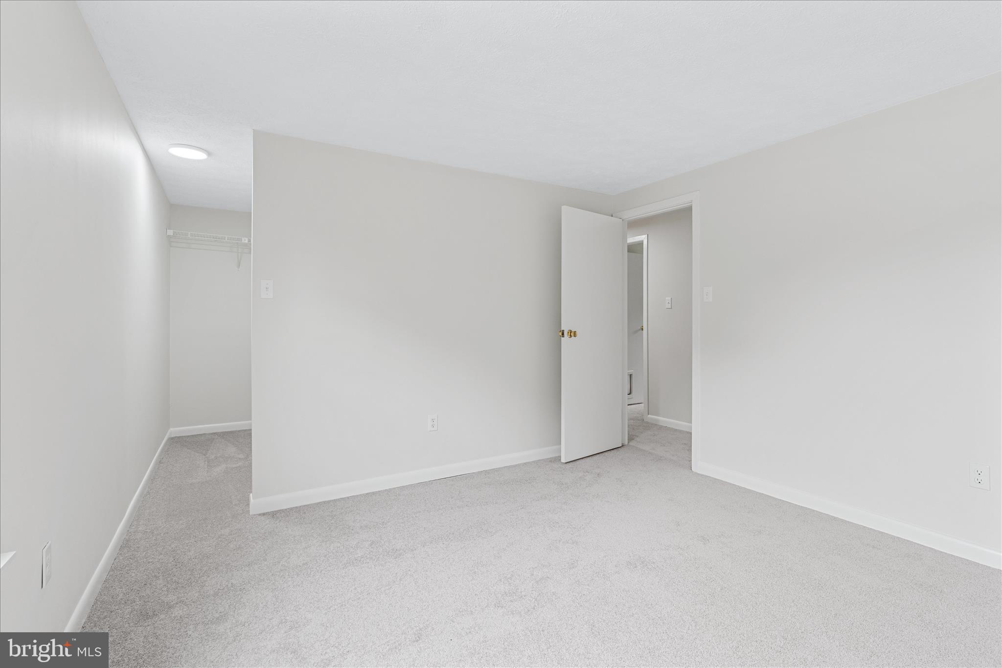 FOUNTAINDALE SOUTH - Residential