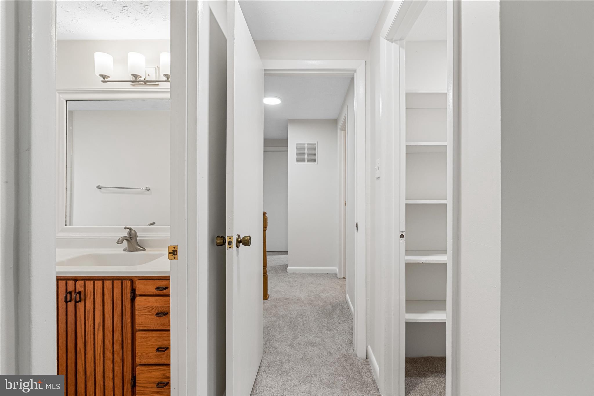 FOUNTAINDALE SOUTH - Residential