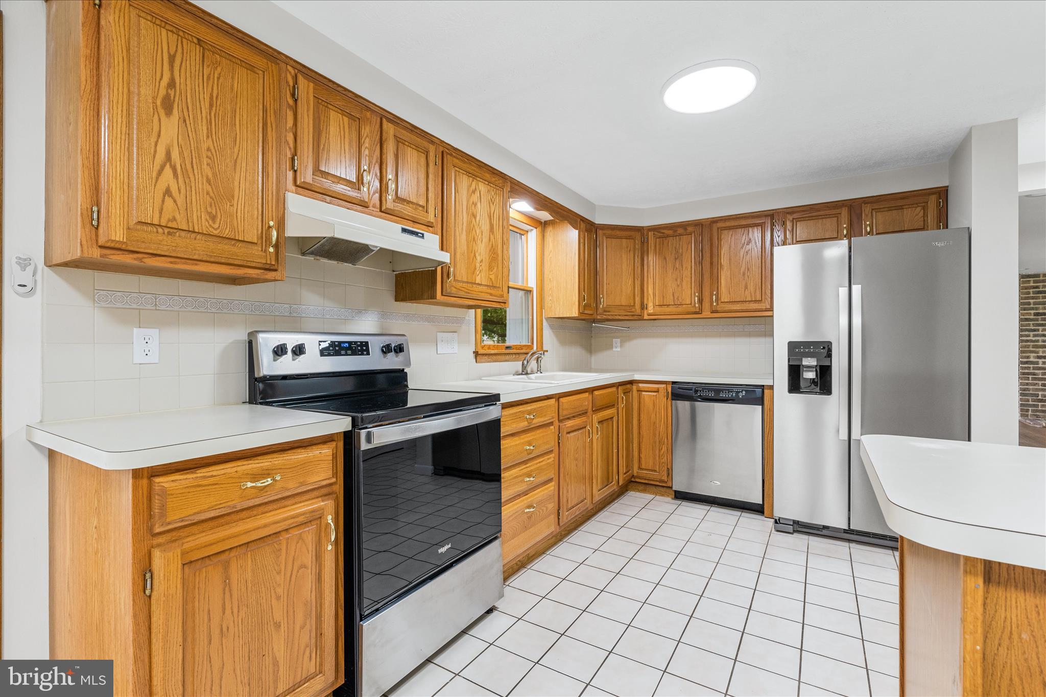 FOUNTAINDALE SOUTH - Residential