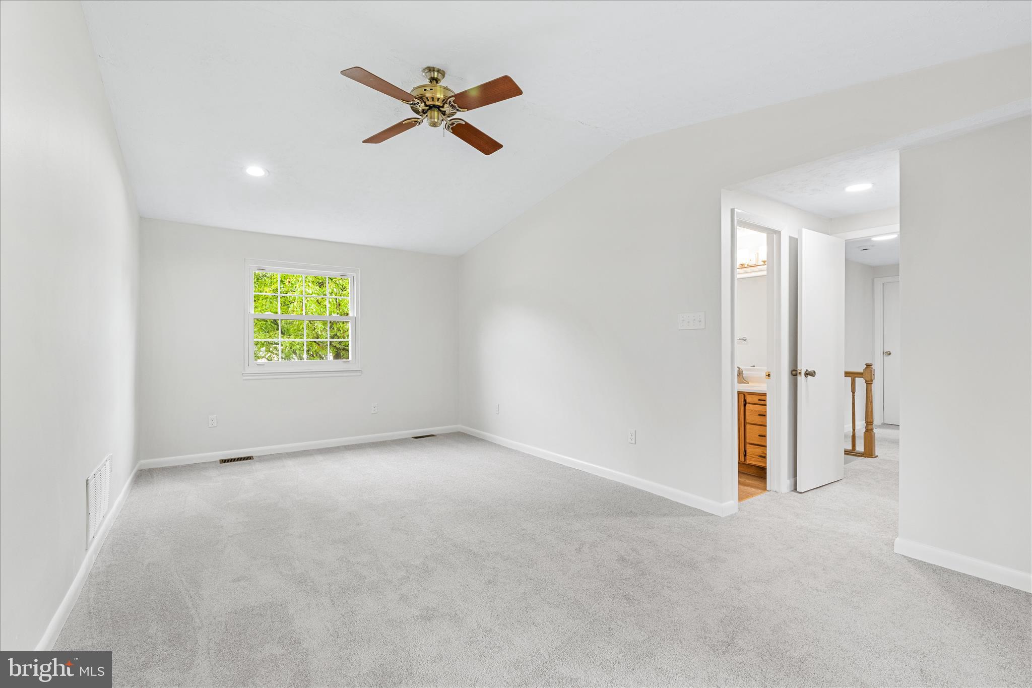 FOUNTAINDALE SOUTH - Residential