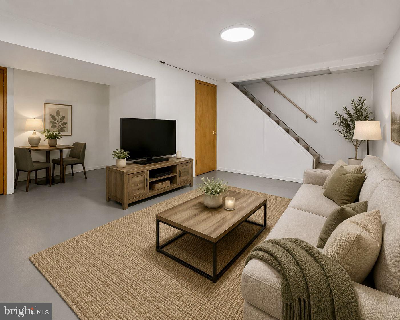 FOUNTAINDALE SOUTH - Residential