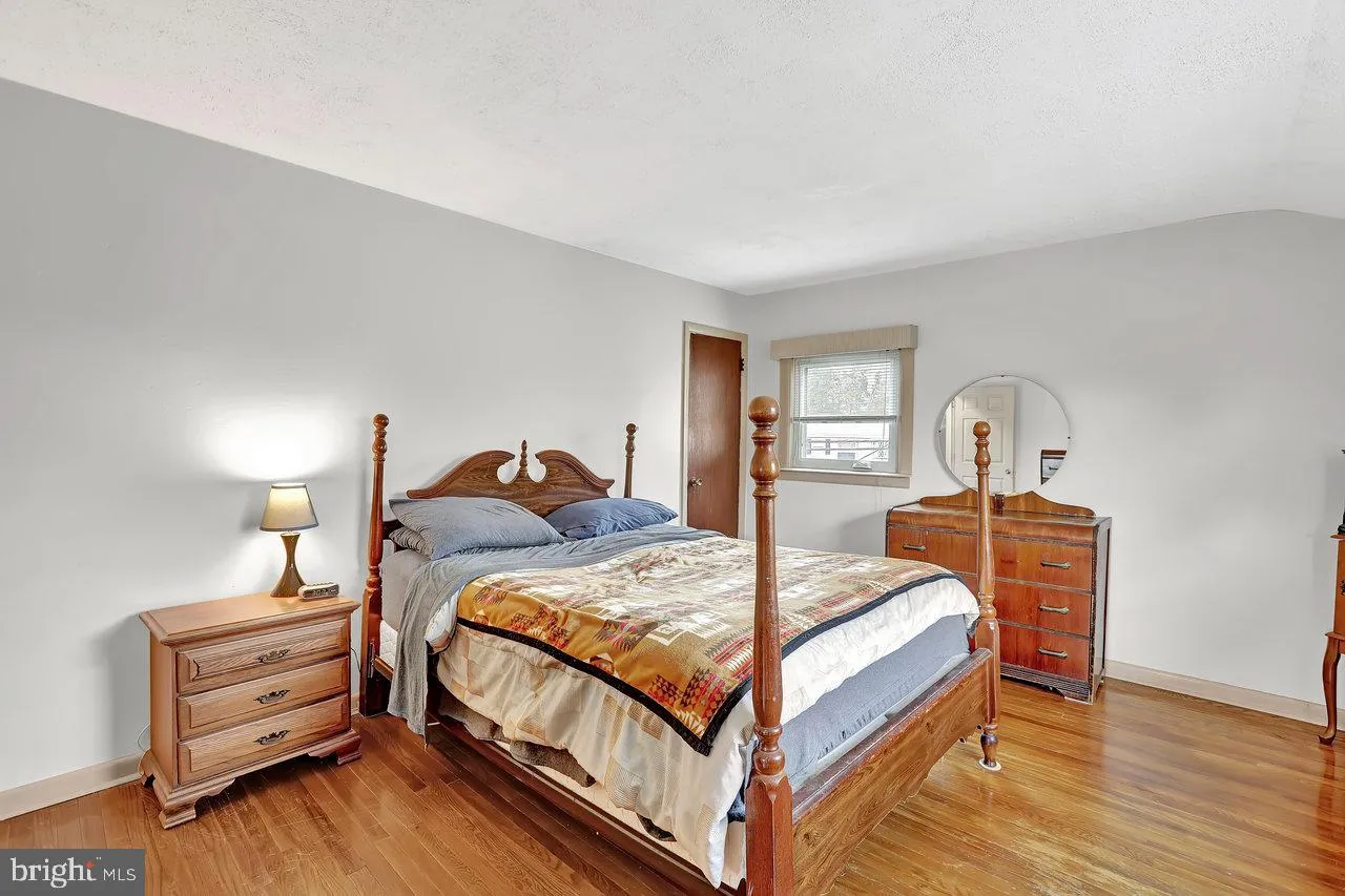 Beverly, New Jersey 08010, United States, 3 Bedrooms Bedrooms, ,2 BathroomsBathrooms,Residential,Active,106270
