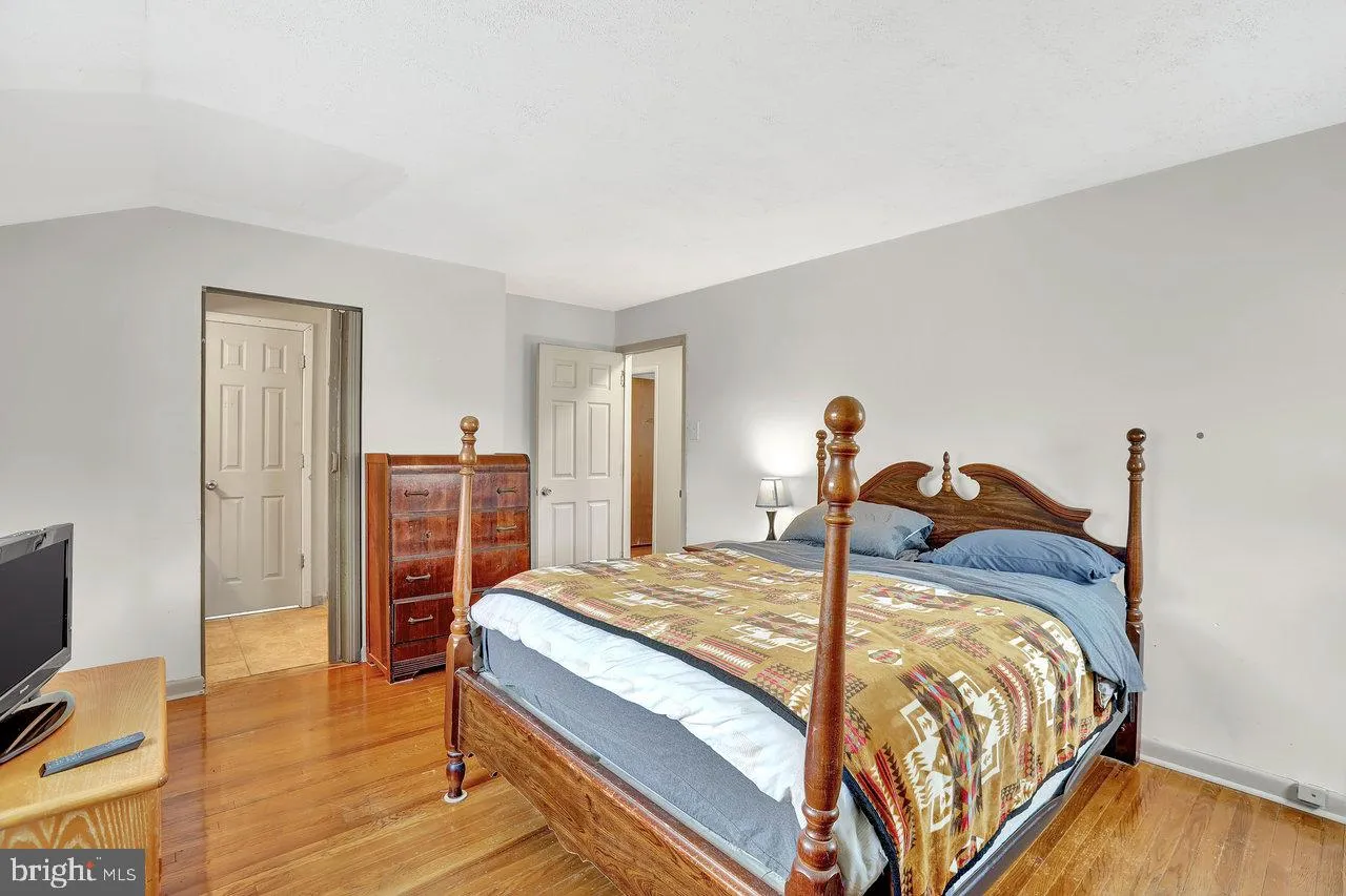Beverly, New Jersey 08010, United States, 3 Bedrooms Bedrooms, ,2 BathroomsBathrooms,Residential,Active,106270