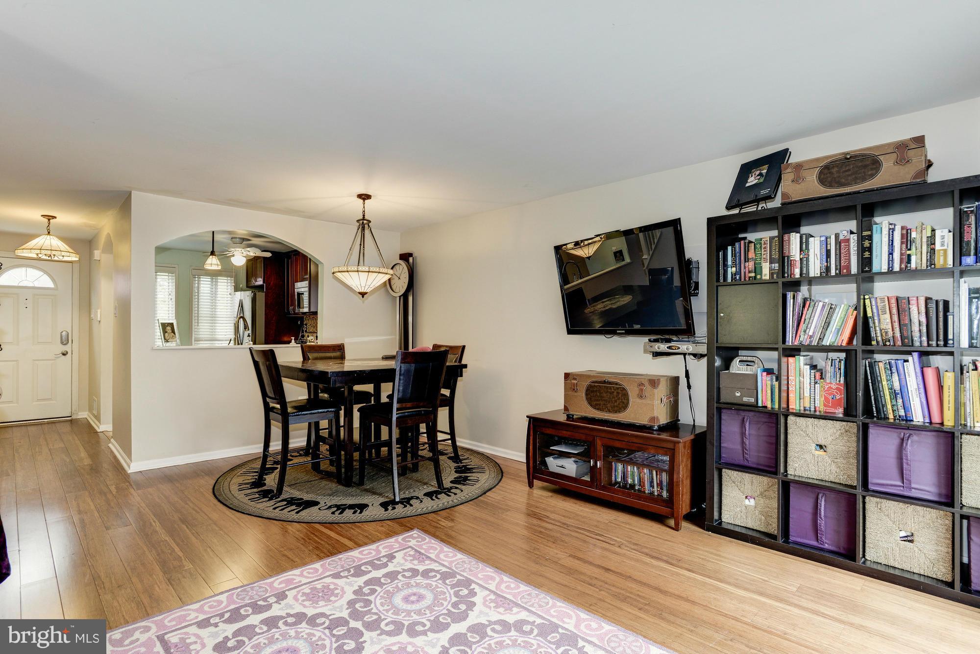 CHESTNUT HILLS - Residential